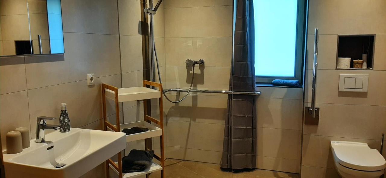 Ferienwohnung Schoenenbuehl 히티사우 외부 사진